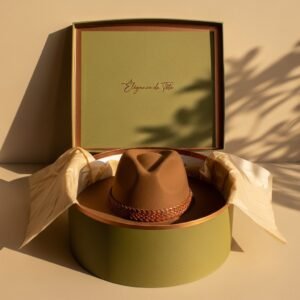 custom-logo-hat-boxes